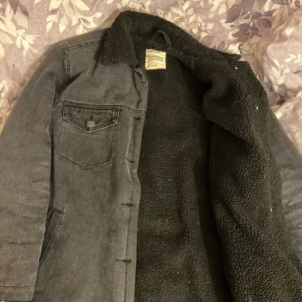 Jean Jacket - Picture 3 of 4